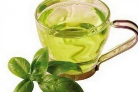 绿茶可以加蜂蜜吗 绿茶加蜂蜜的功效 蜂蜜绿茶减肥的正确方法