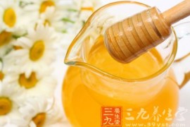 蜂蜜的功效与作用 蜂蜜柚子茶哪款好